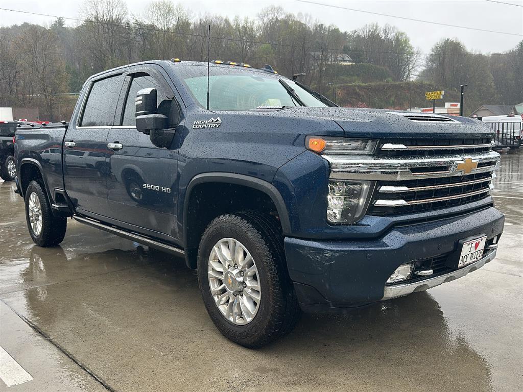2022 Chevrolet Silverado 3500HD High Country's photo