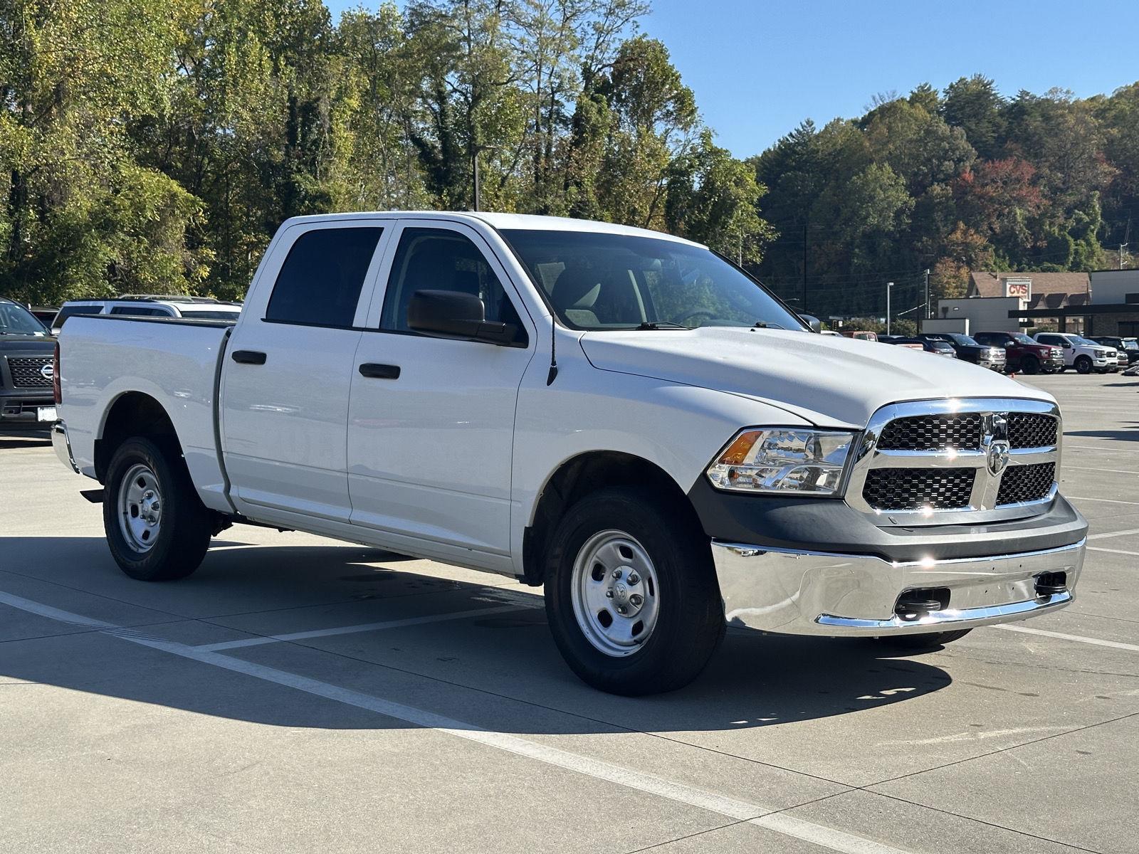 2019 Ram 1500 Classic Truck Crew Cab  2019 Ram 1500 Classic Truck Crew Cab