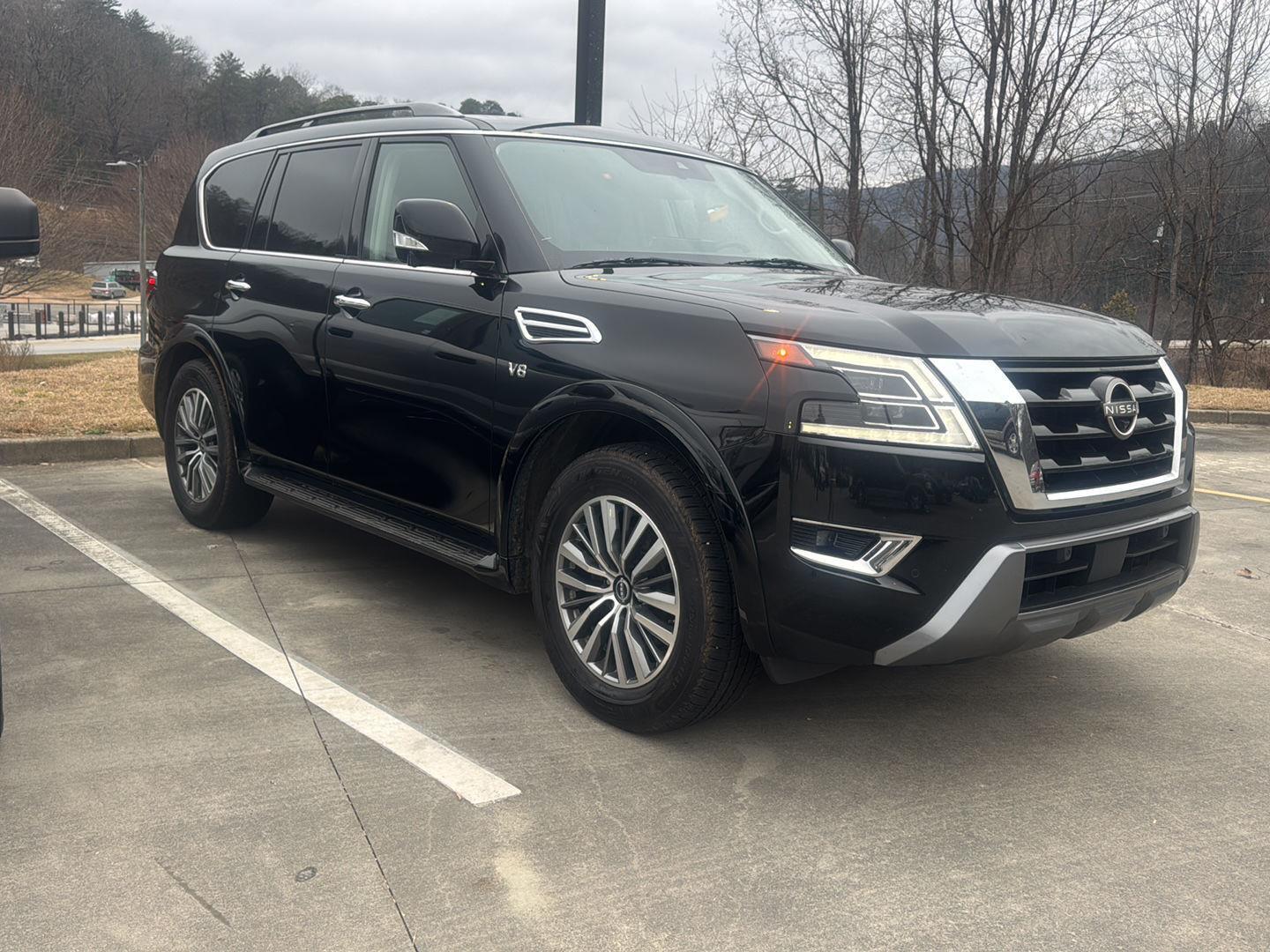 2021 Nissan Armada SL's photo