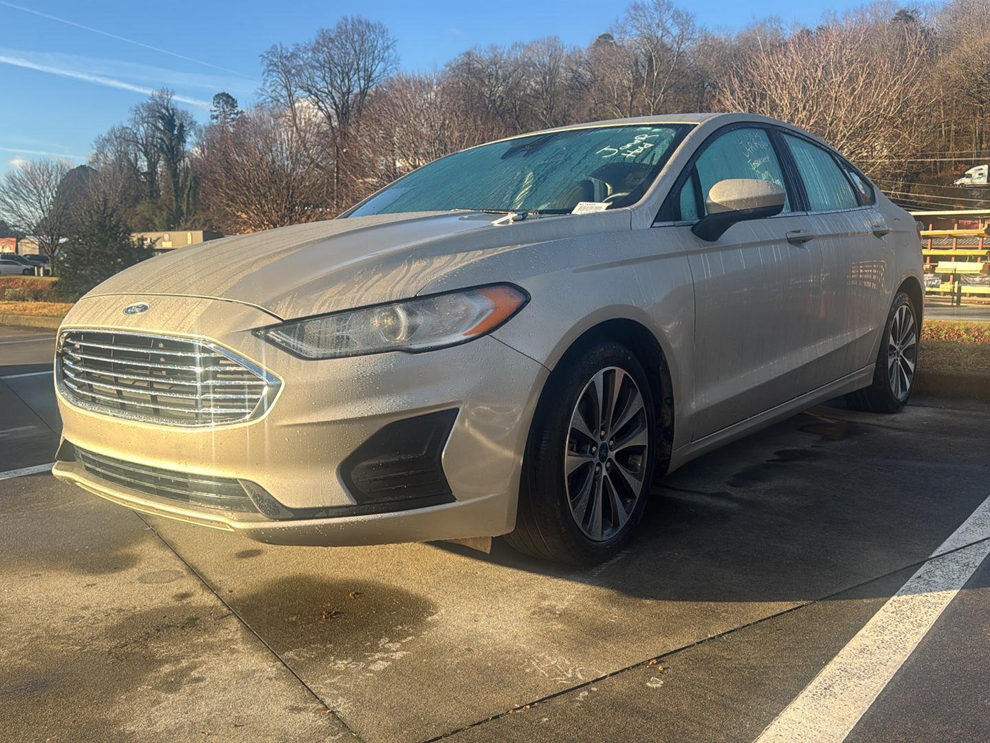 2019 Ford Fusion SE's photo