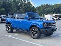 2023 Ford Bronco Outer Banks SUV