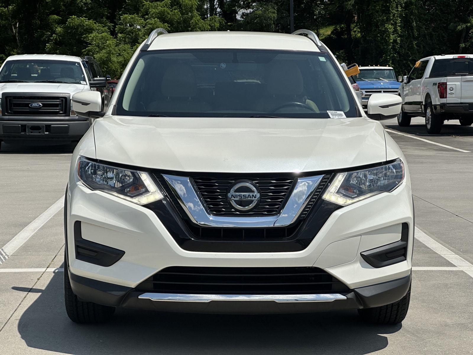 Used 2018 Nissan Rogue SV with VIN JN8AT2MT3JW492036 for sale in Clayton, GA
