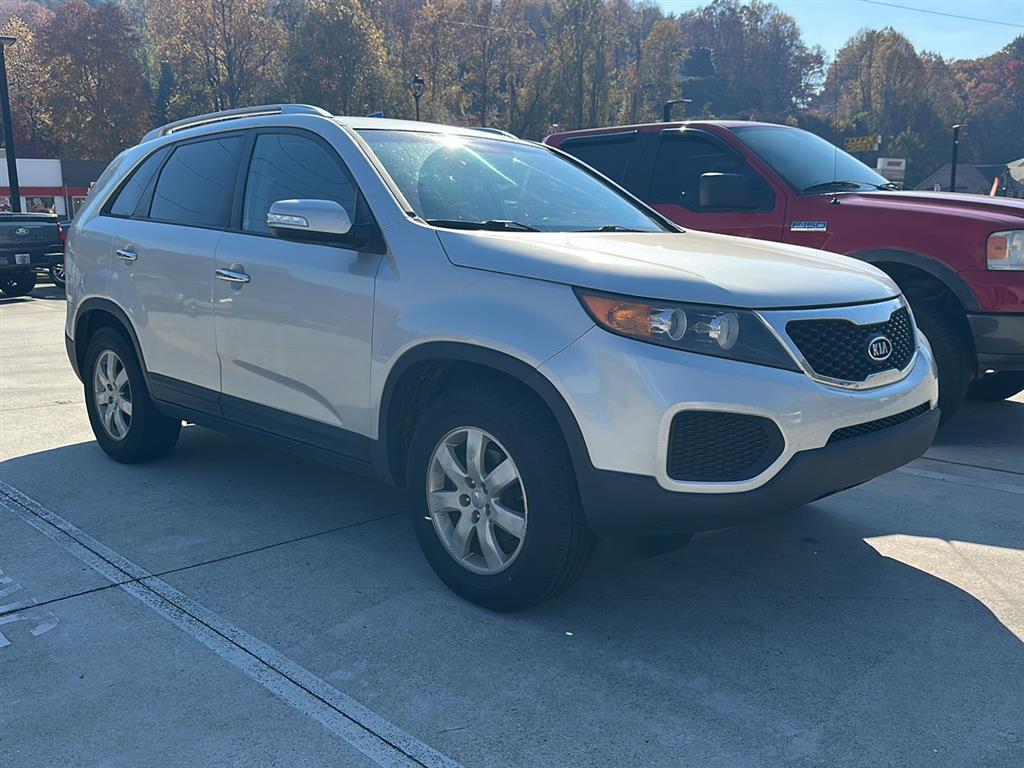 2013 Kia Sorento LX's photo