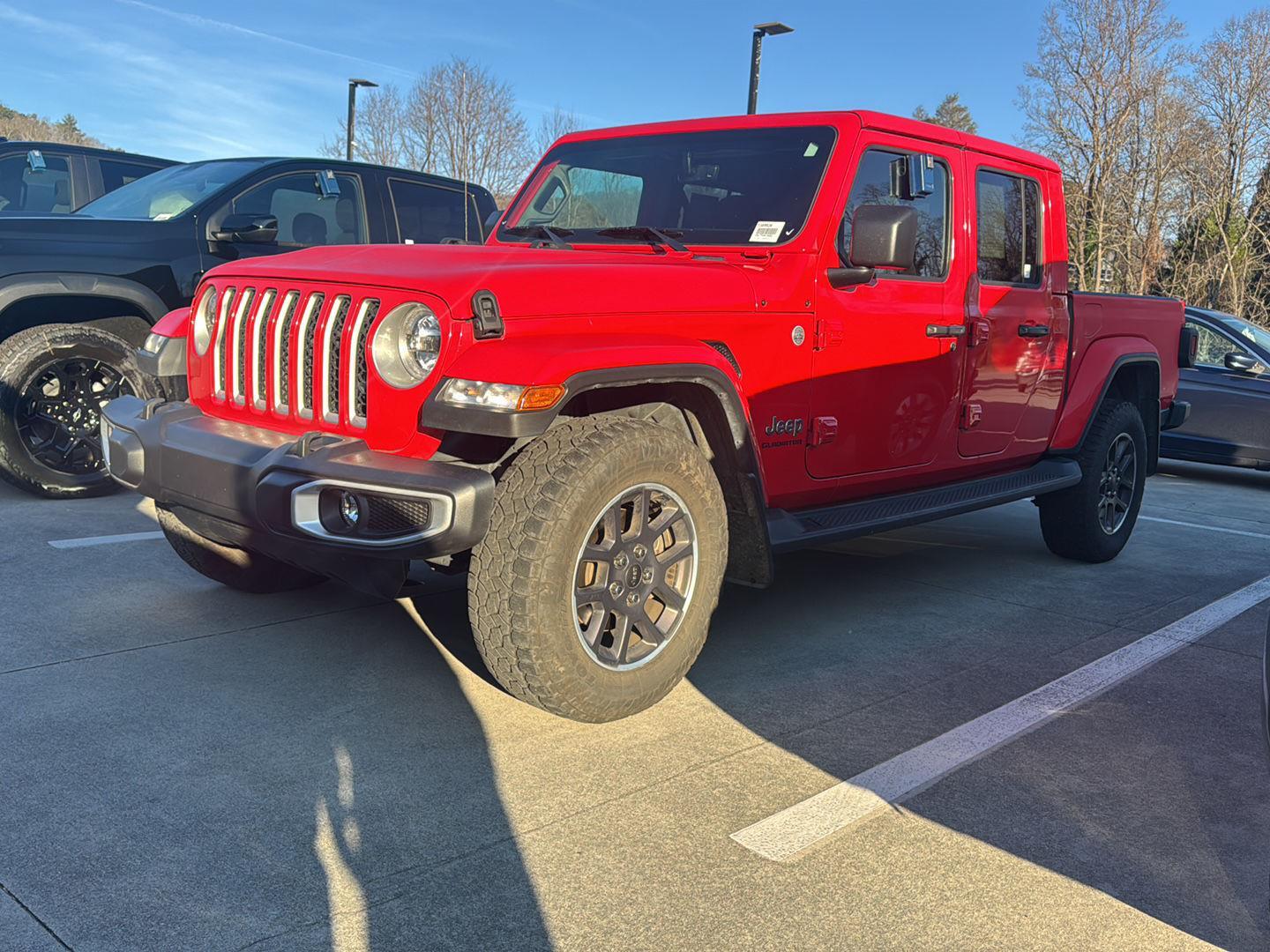 2021 Jeep Gladiator Overland's photo