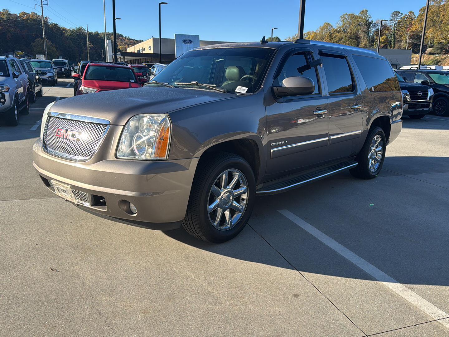 Used 2013 GMC Yukon XL Denali with VIN 1GKS2MEF1DR372606 for sale in Clayton, GA