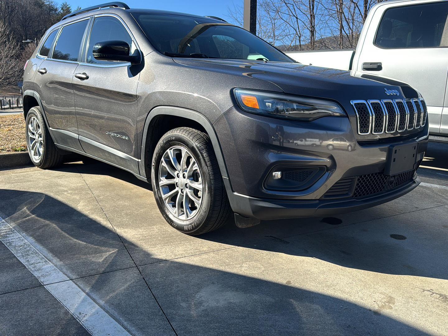 2022 Jeep Cherokee SUV 