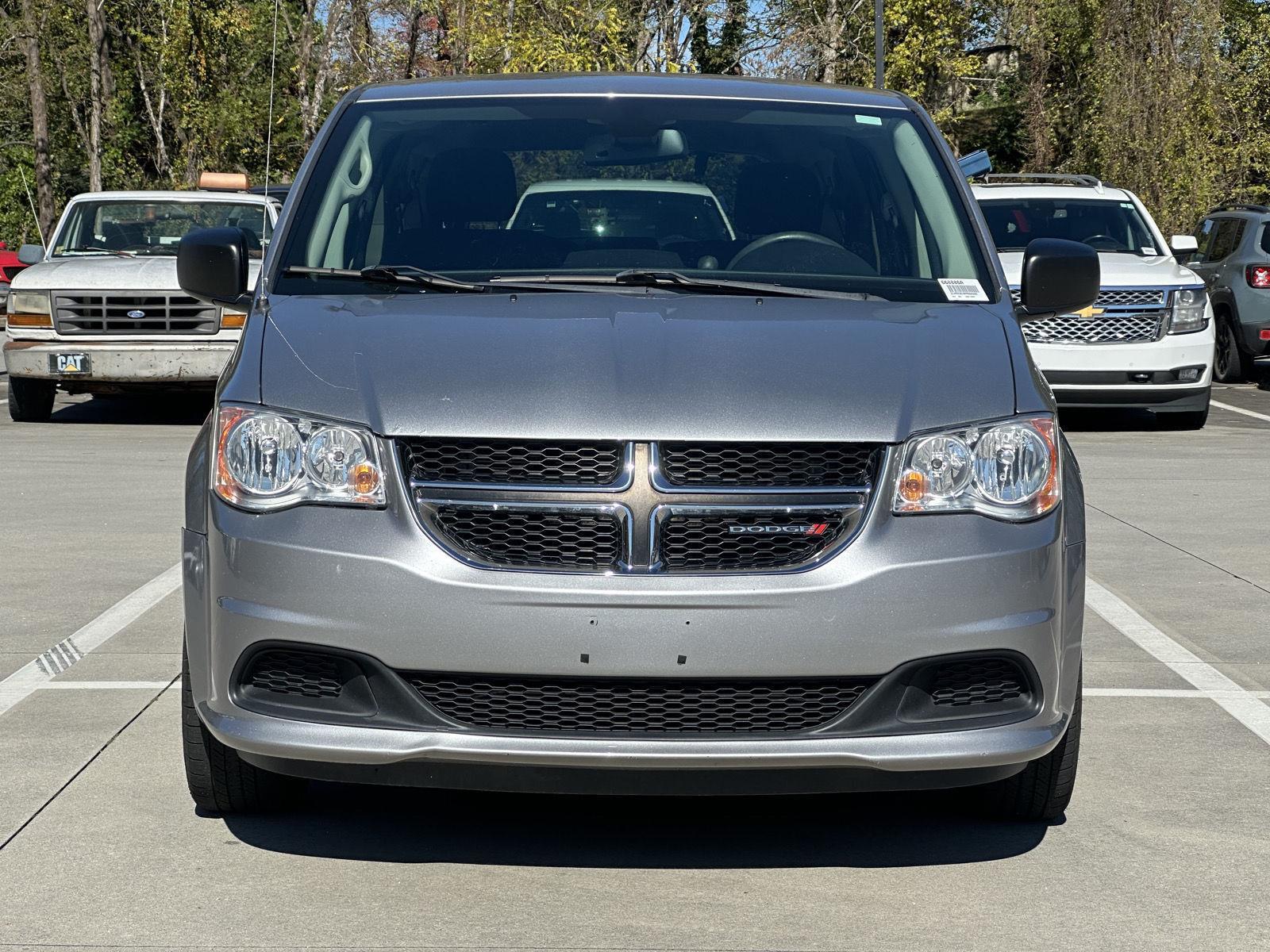 Used 2019 Dodge Grand Caravan SE with VIN 2C4RDGBG9KR668886 for sale in Clayton, GA