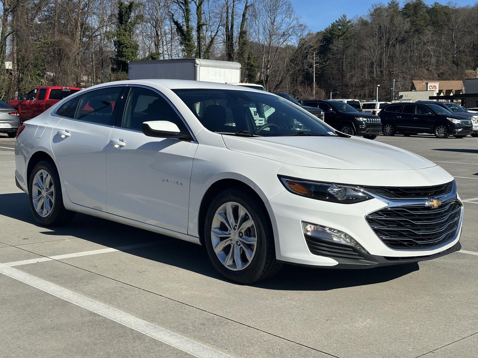 2024 Chevrolet Malibu 1LT's photo