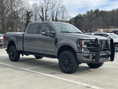 2022 Ford F-250 Lariat Truck Crew Cab