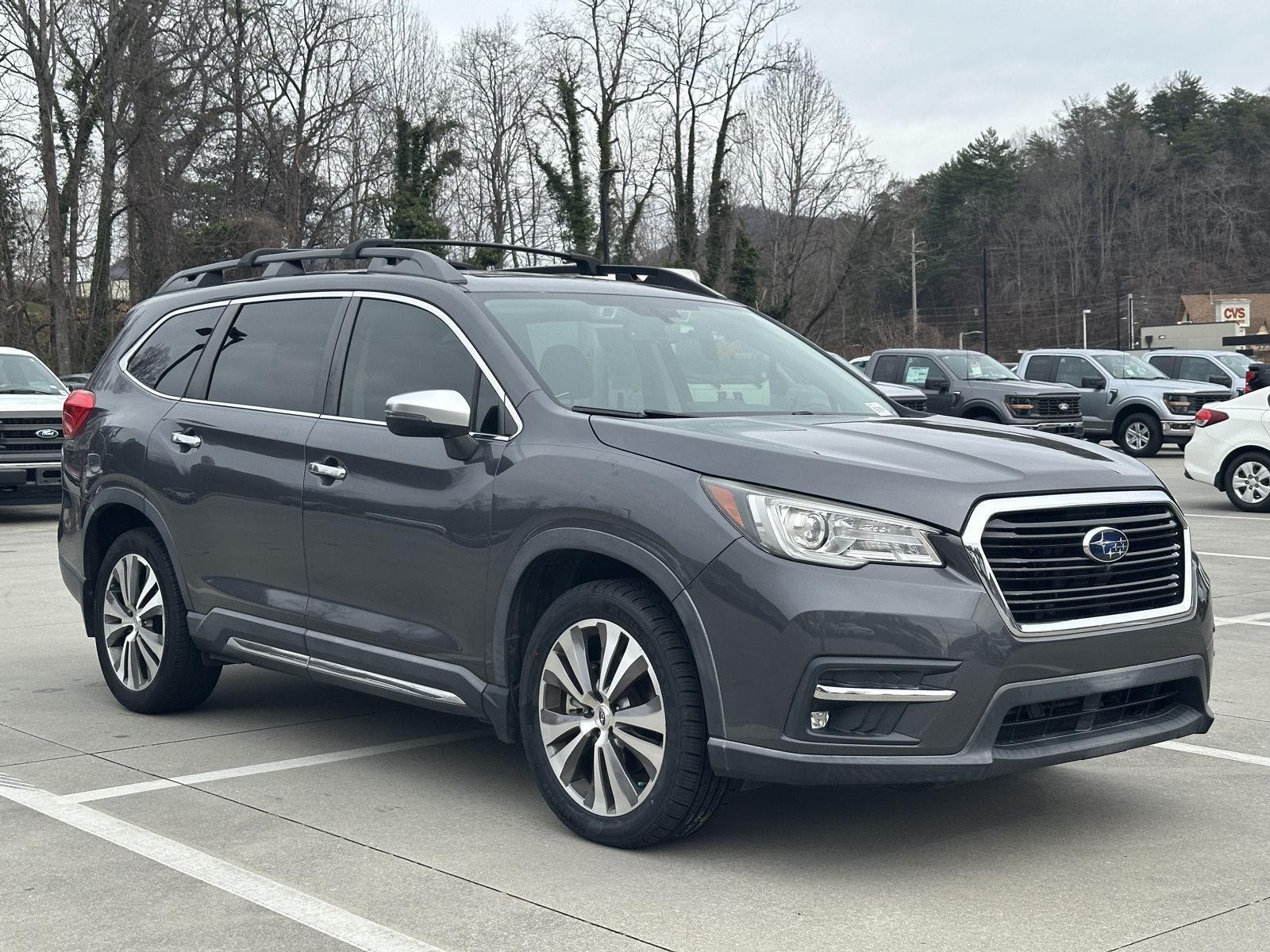 2020 Subaru Ascent Touring's photo