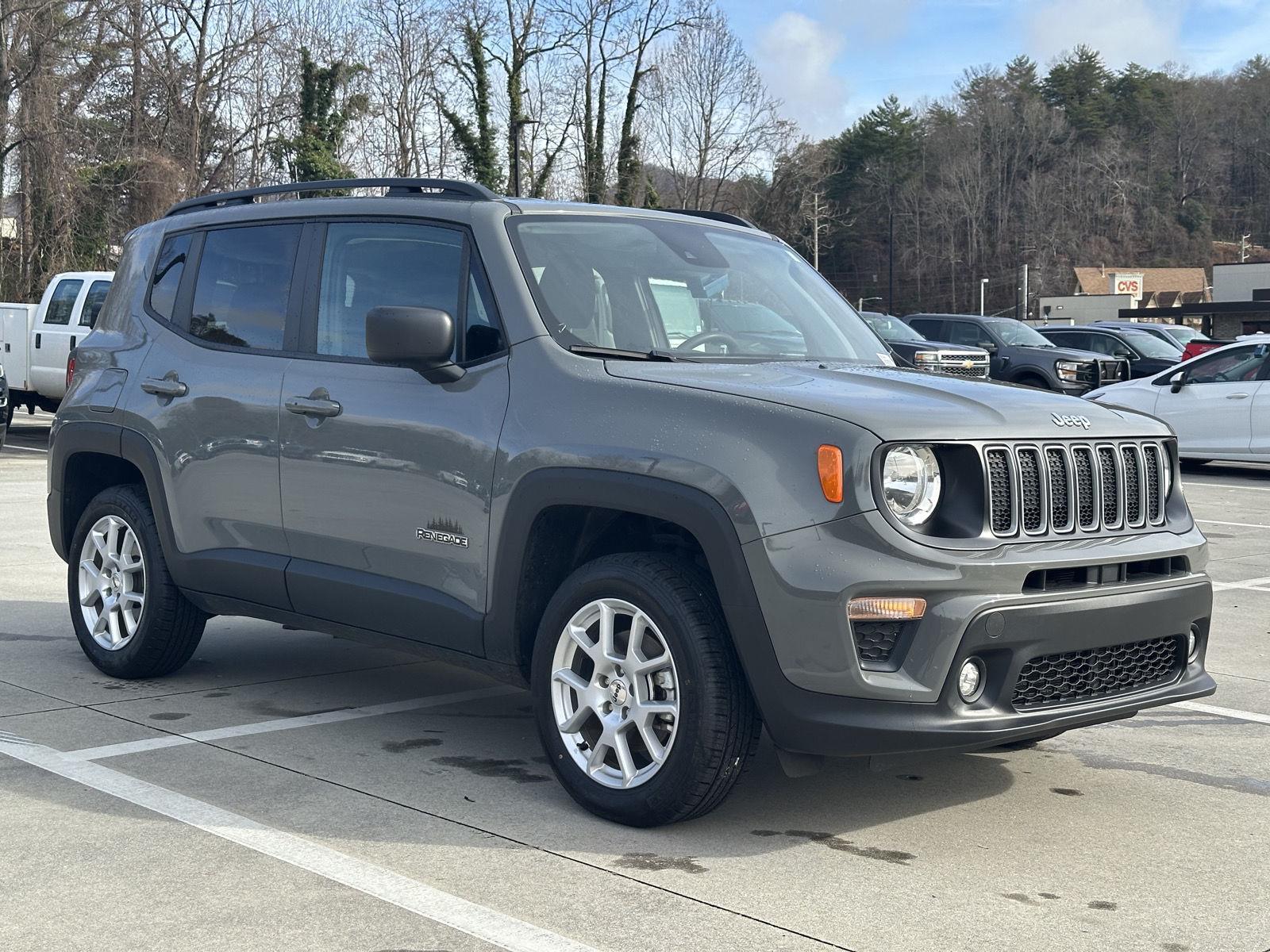 2022 Jeep Renegade Latitude's photo