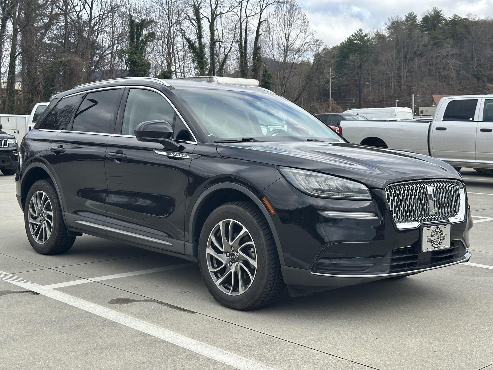 2021 Lincoln Corsair Base's photo