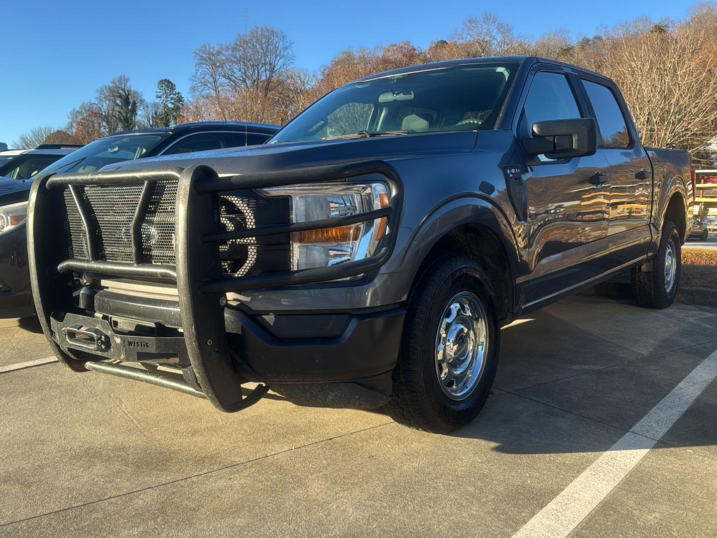 2021 Ford F-150 XL's photo