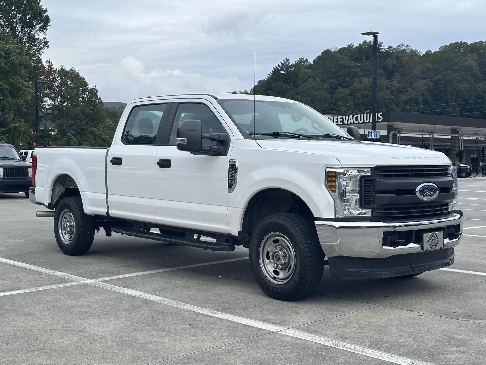 2019 Ford F-250 Super Duty XL's photo