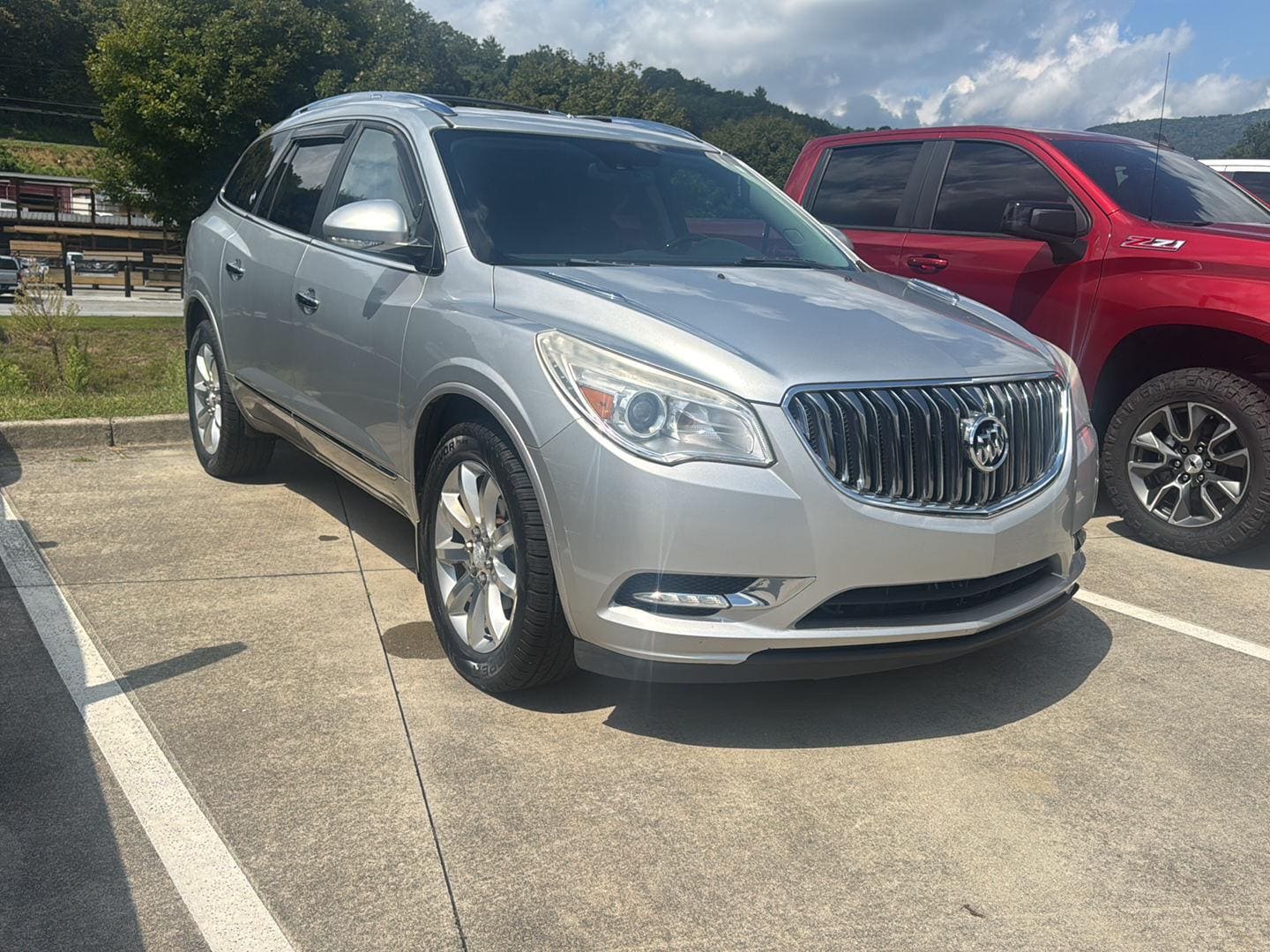 2014 Buick Enclave Premium's photo
