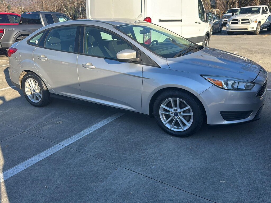 Used 2018 Ford Focus SE Sedan