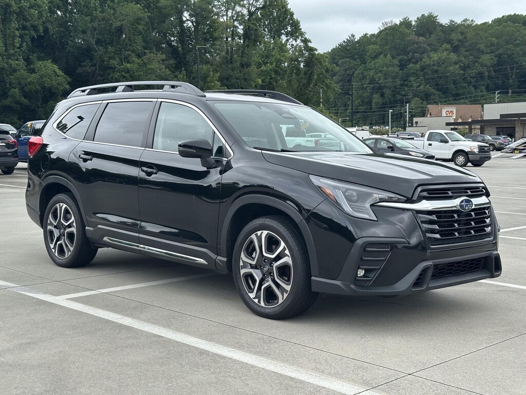 Used 2023 Subaru Ascent Limited 7-Passenger SUV