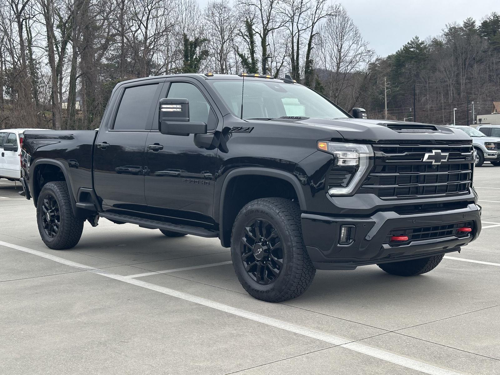 2026 Chevrolet Silverado HD LT's photo