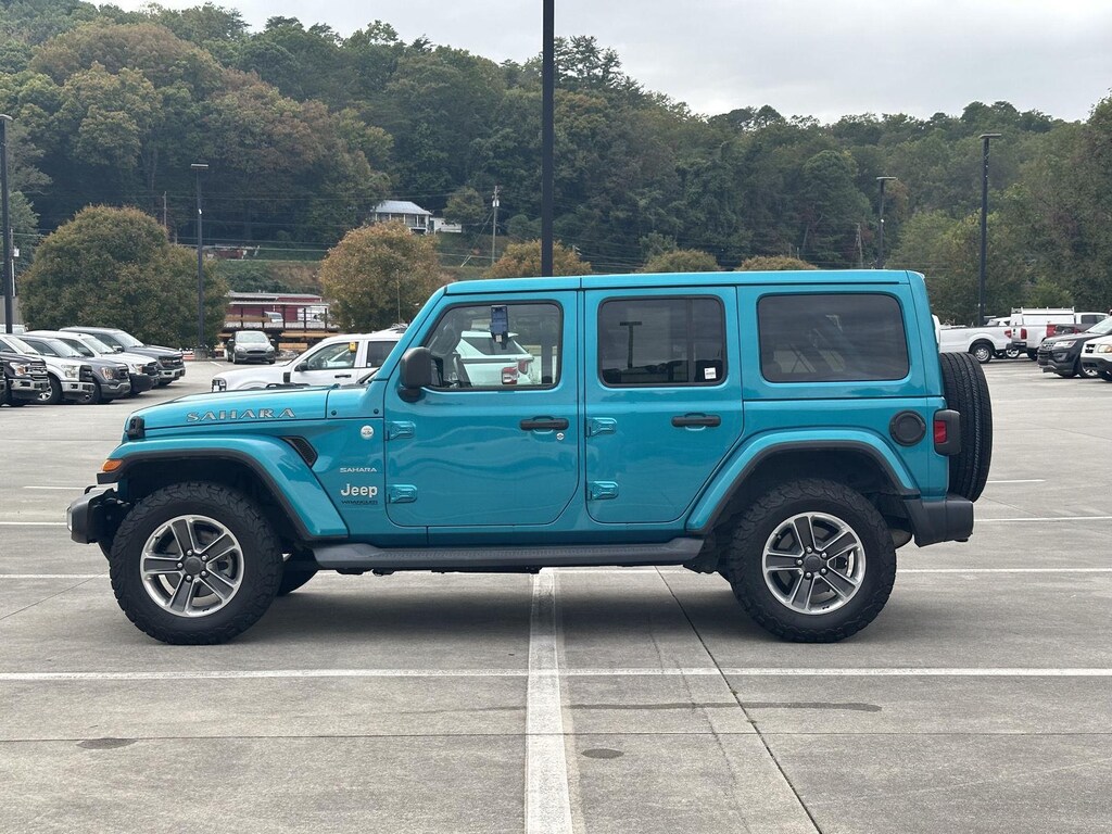 Used 2020 Jeep Wrangler Unlimited Sahara SUV