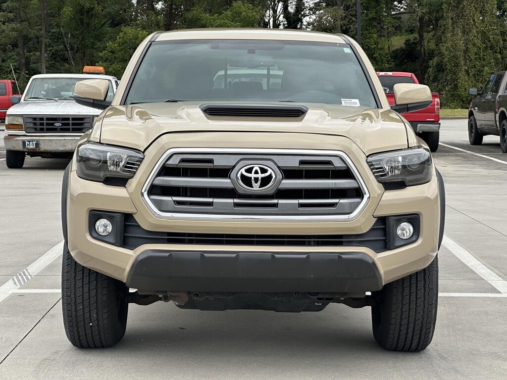 Used 2017 Toyota Tacoma SR5 V6 Truck Double Cab