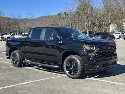 2025 Chevrolet Silverado 1500 Custom Truck