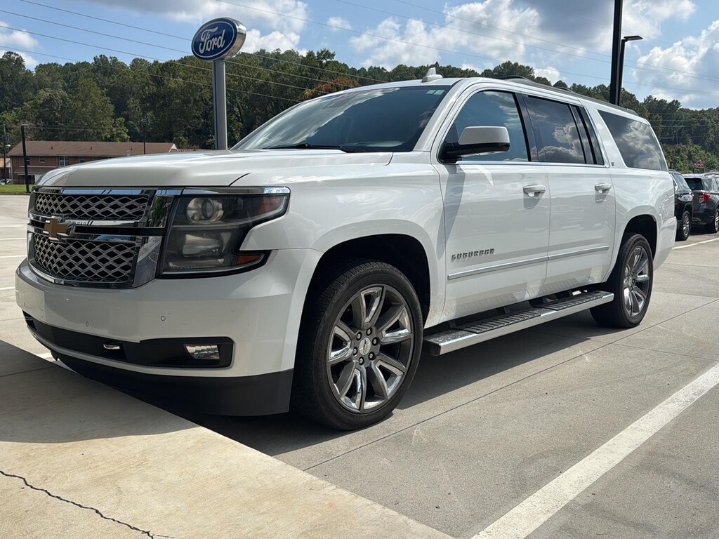 Used 2017 Chevrolet Suburban LT SUV