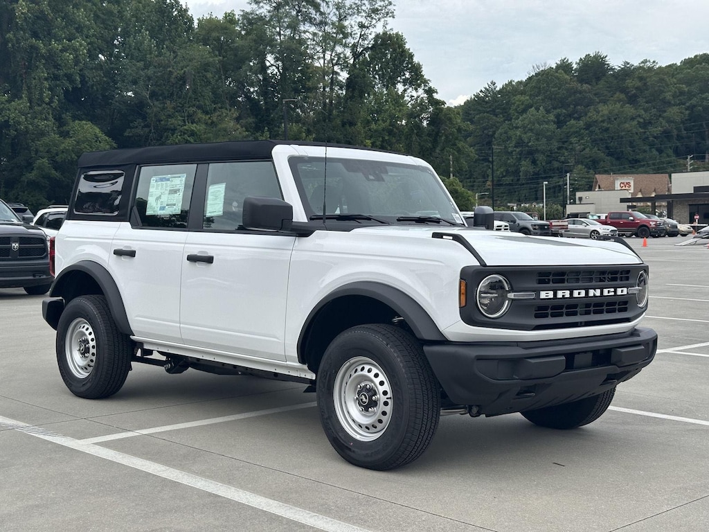 New 2025 Ford Bronco Base SUV