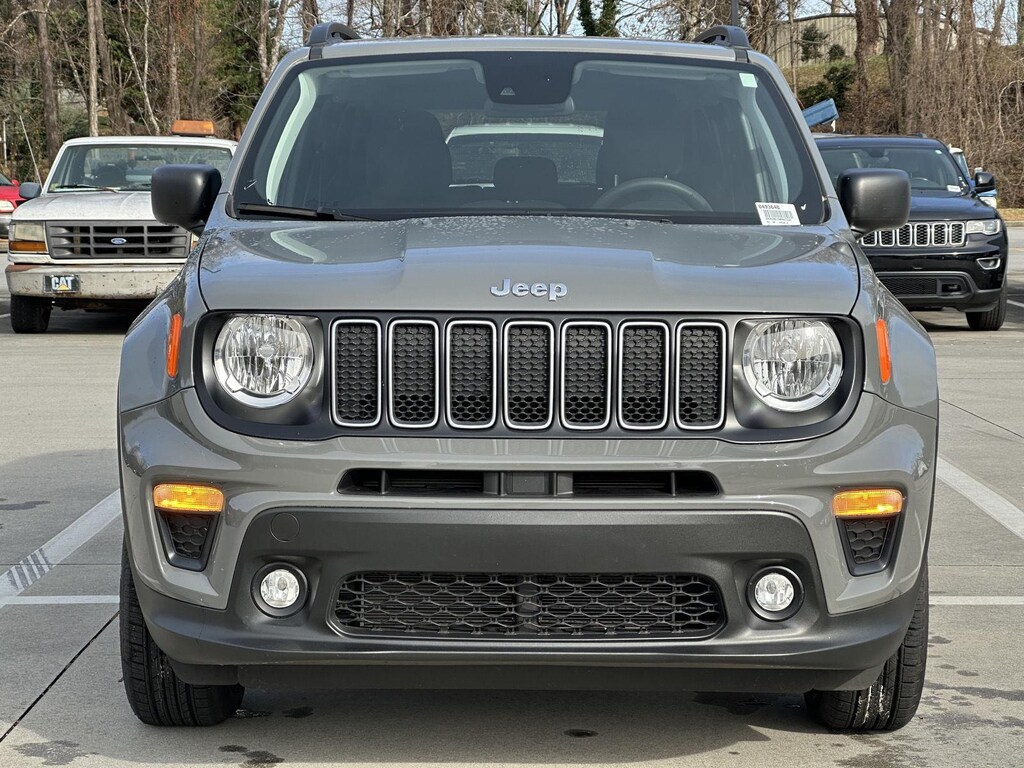 Used 2022 Jeep Renegade Latitude SUV