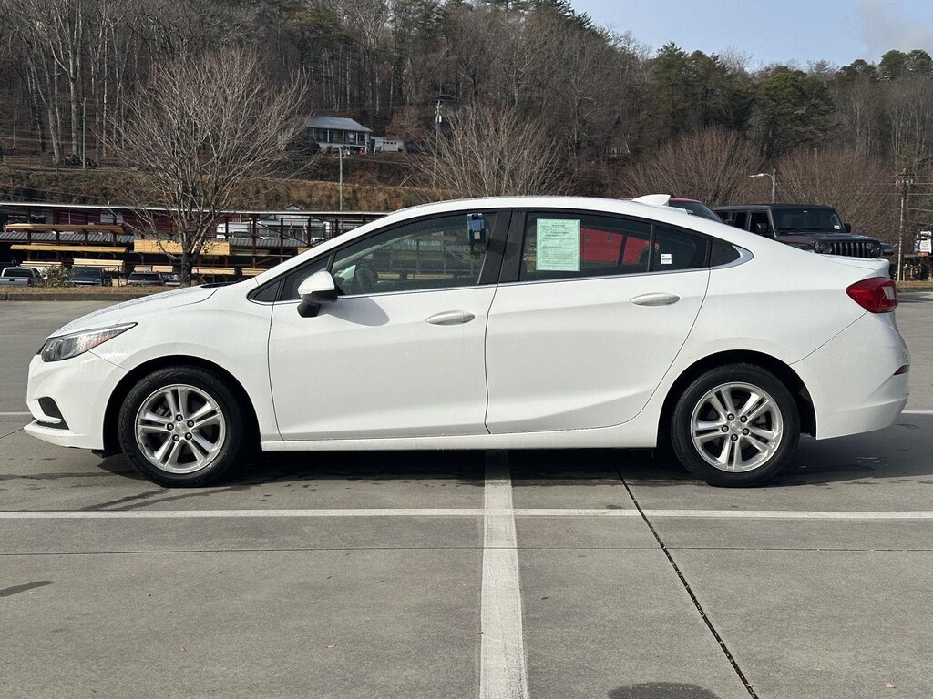 Used 2016 Chevrolet Cruze LT Sedan