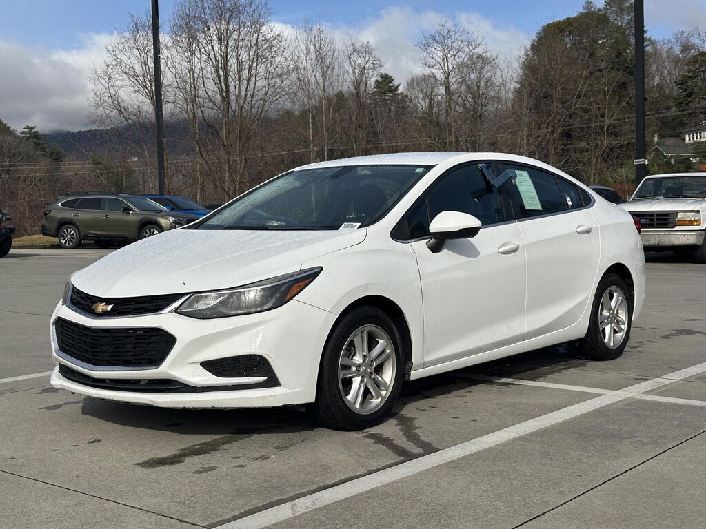 Used 2016 Chevrolet Cruze LT Sedan