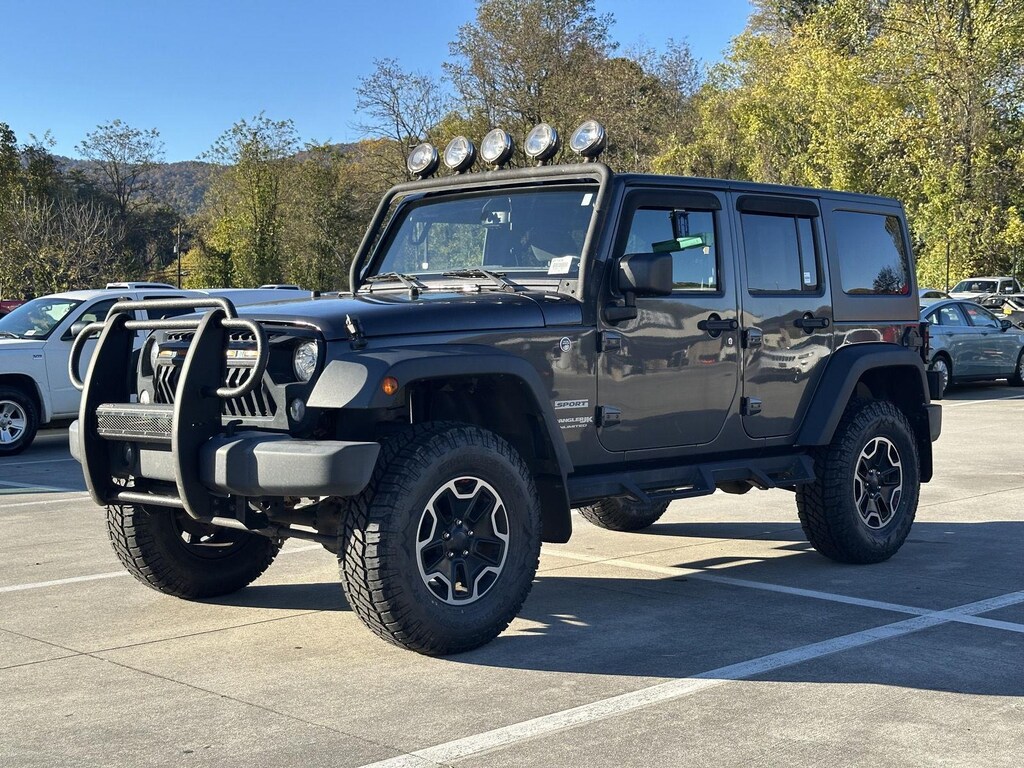 Used 2018 Jeep Wrangler JK Unlimited Sport S SUV