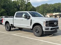2025 Ford Super Duty F-250 SRW Platinum Truck