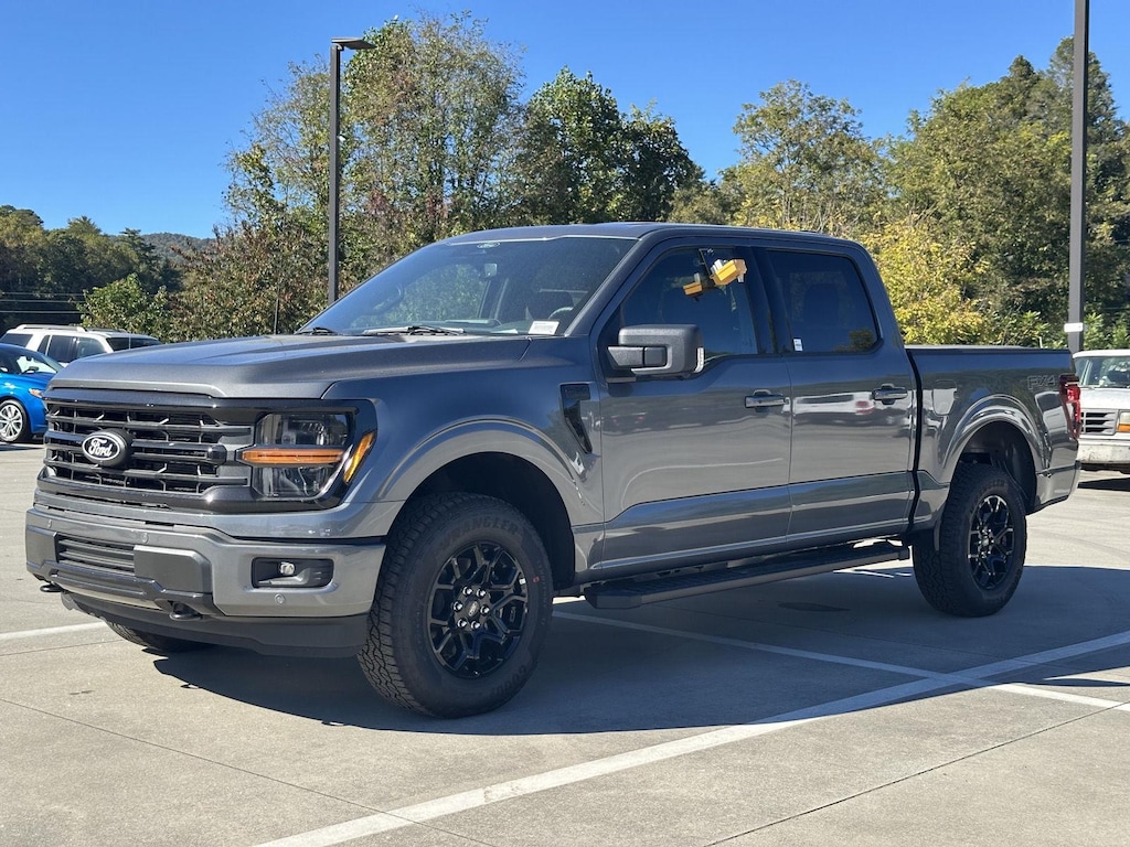 New 2025 Ford F-150 XLT Truck