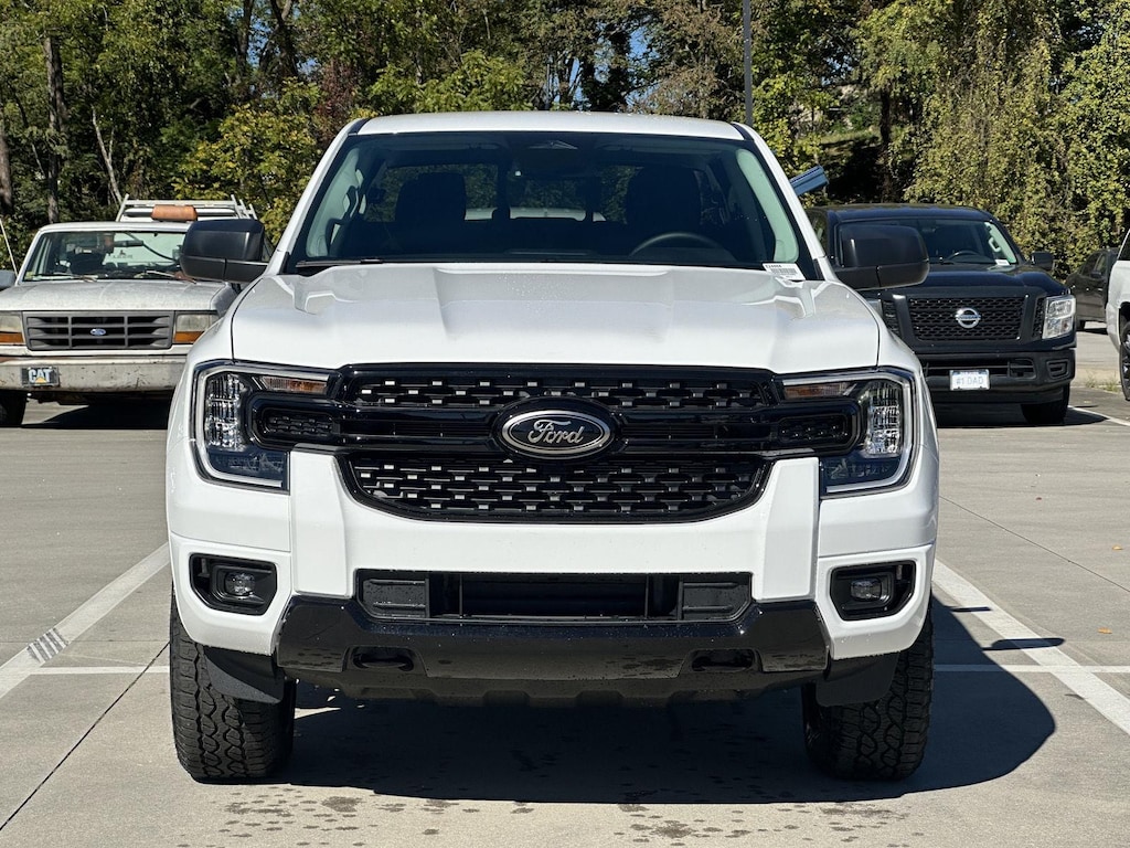 New 2025 Ford Ranger XLT SuperCrew