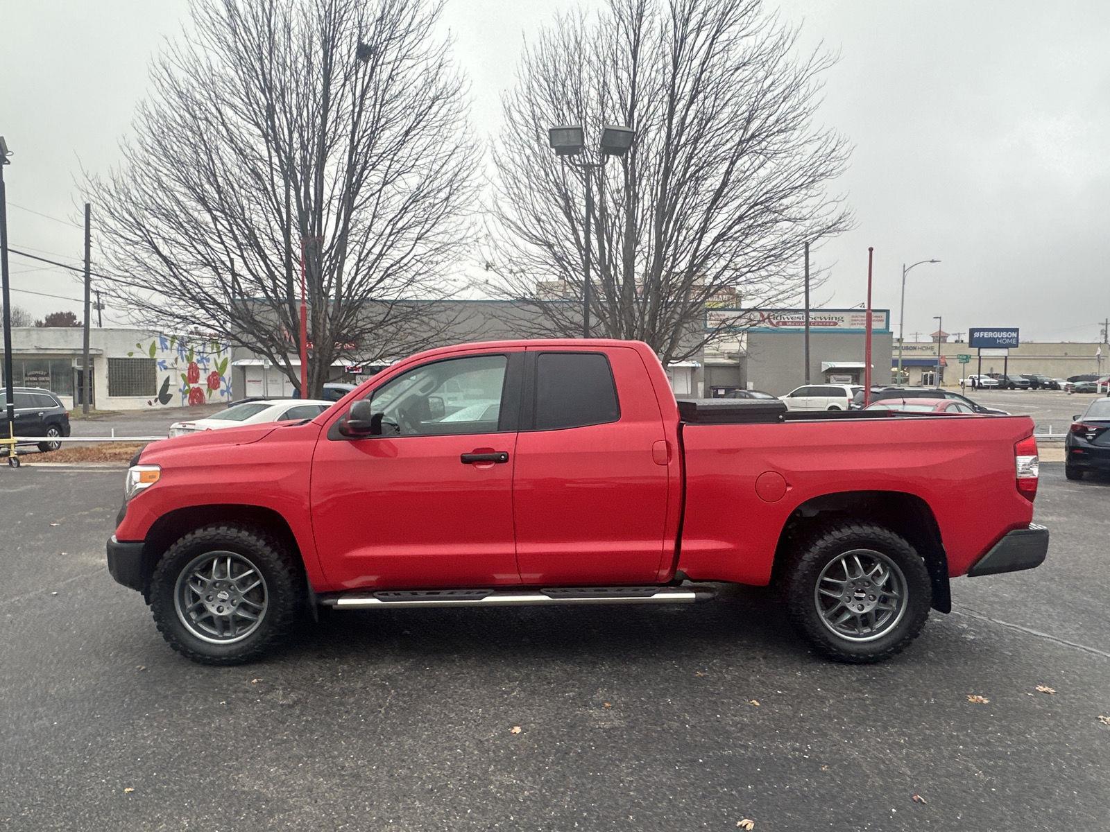 2014 Toyota Tundra SR photo 4