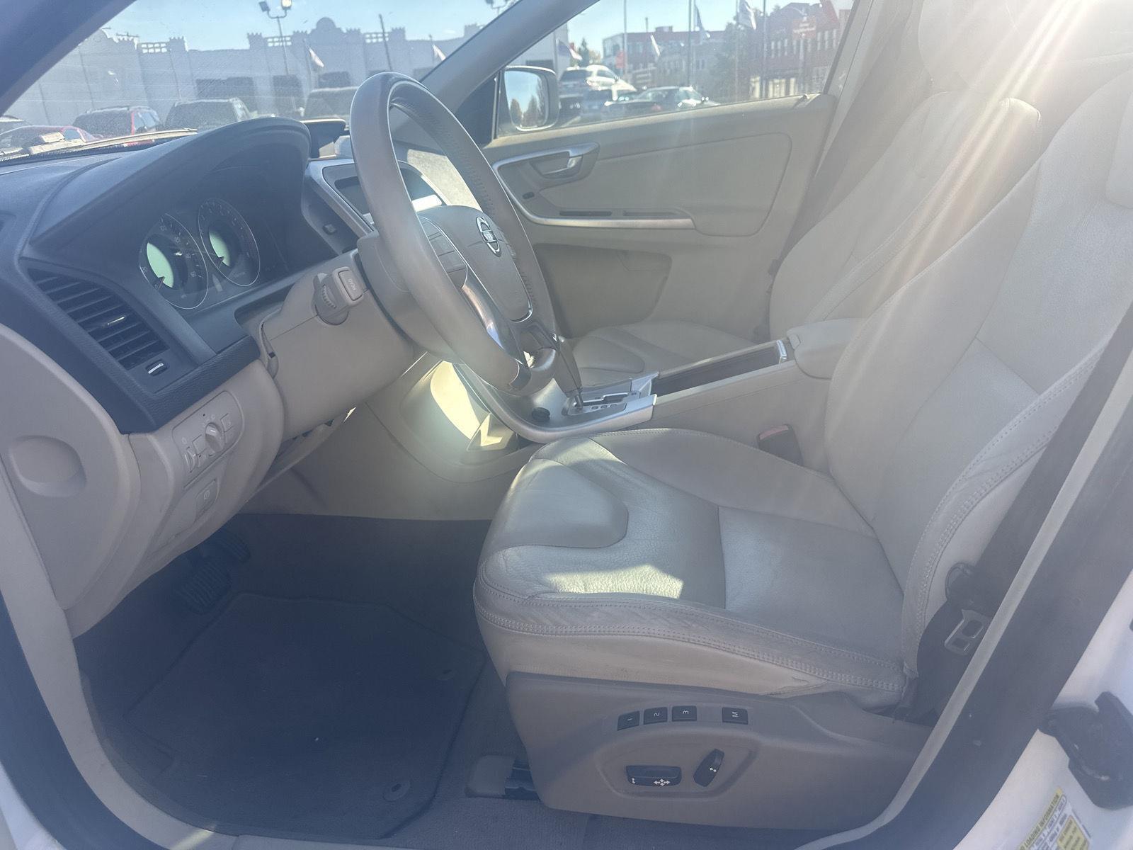 2011 Volvo XC60 3.2 - Photo 16