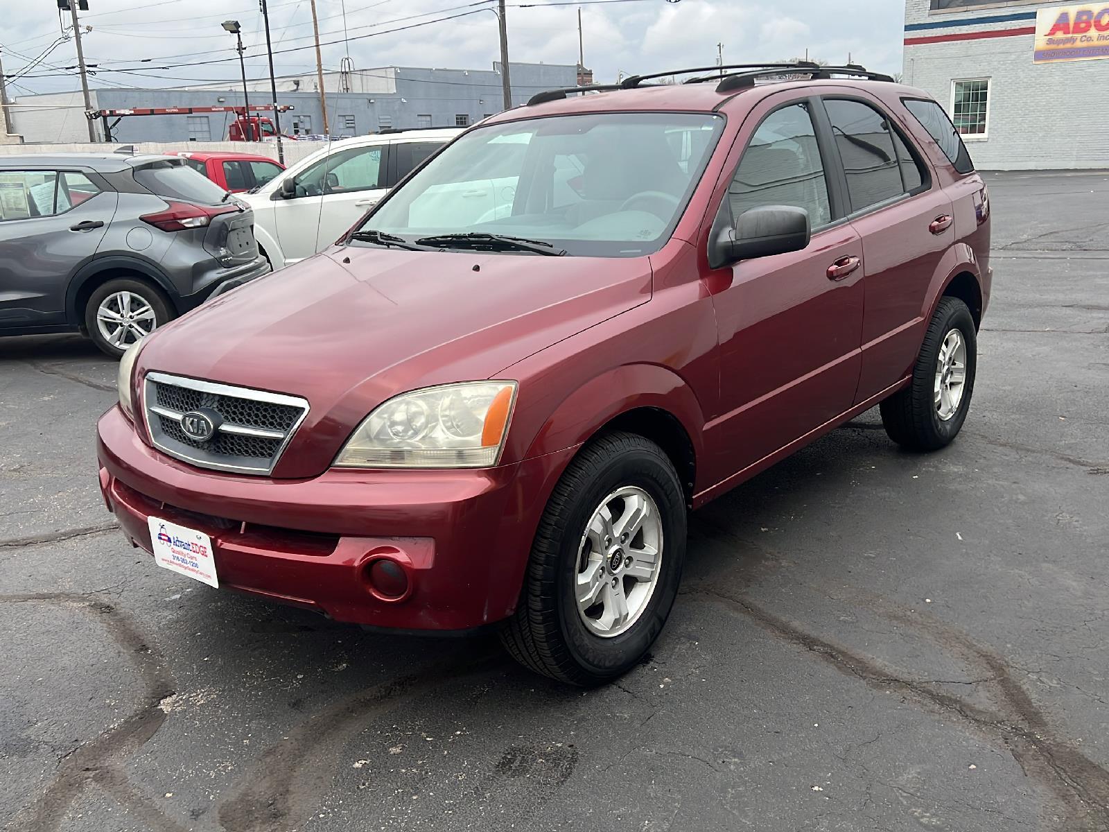 2005 Kia Sorento LX photo 3