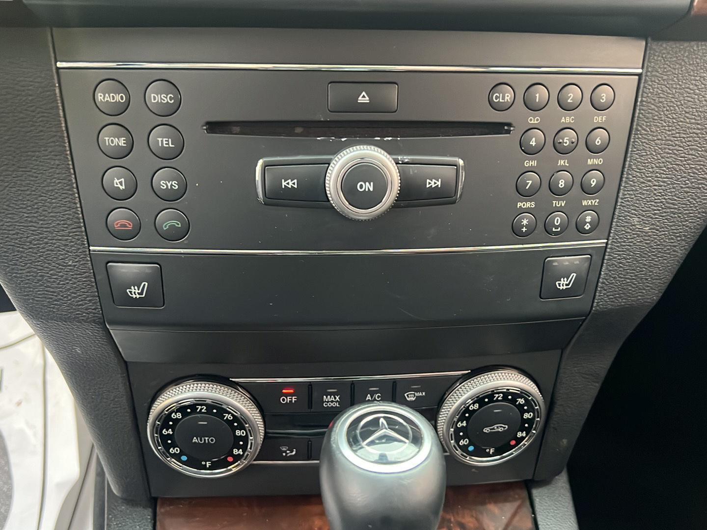 2010 Mercedes-Benz GLK-Class GLK350 - Photo 23