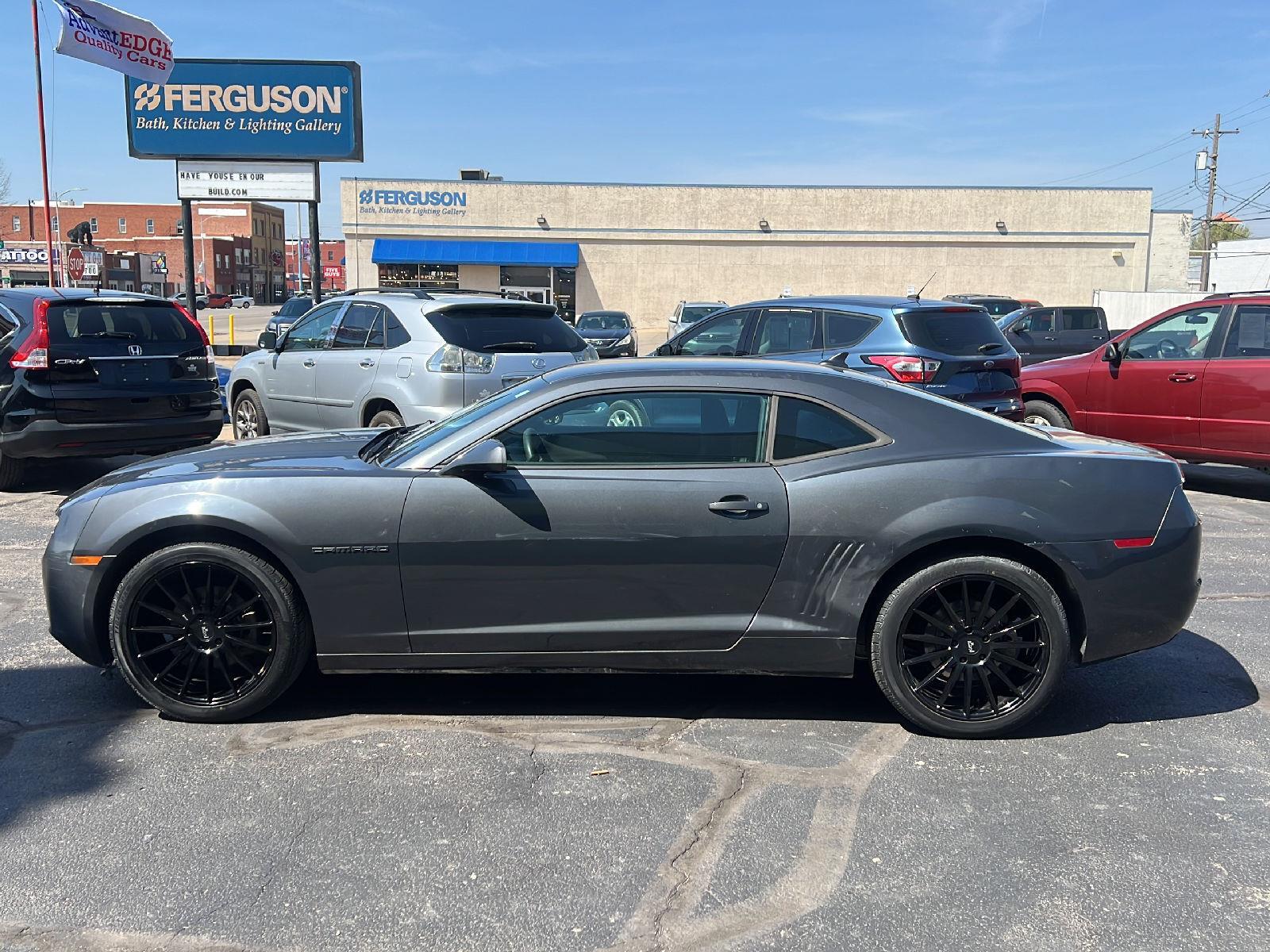 2010 Chevrolet Camaro LS photo 4