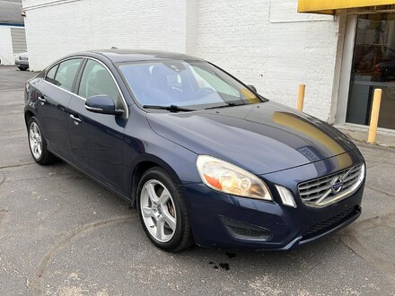 2013 Volvo S60 T5 Sedan