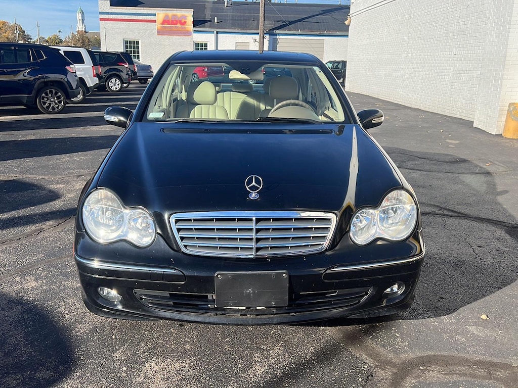 Used 2006 Mercedes-Benz C-Class Luxury Car