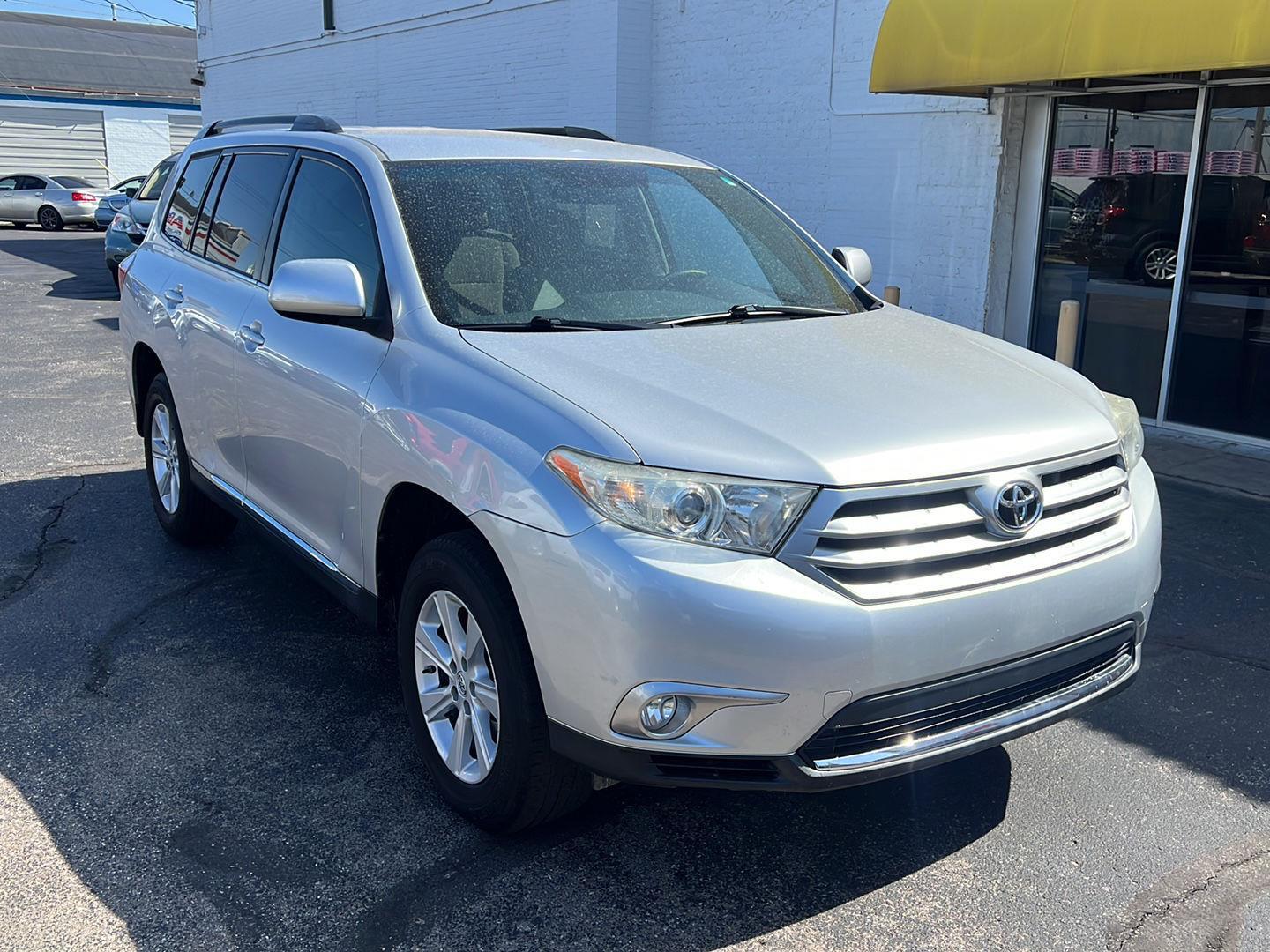 2011 Toyota Highlander Base