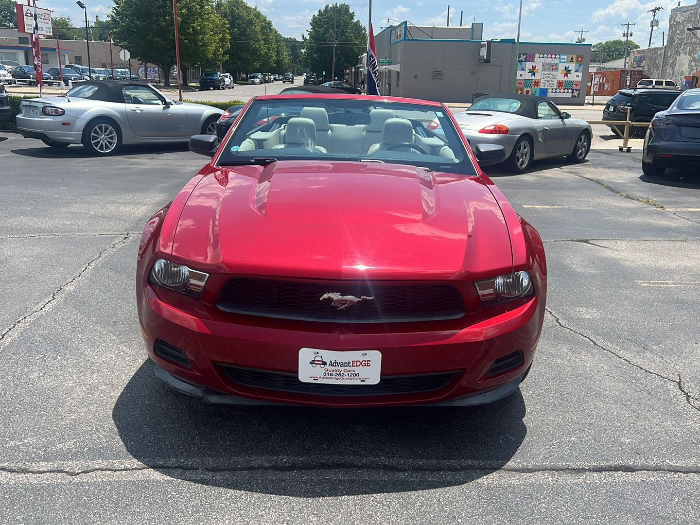 2011 Ford Mustang V6 Premium Convertible photo 2
