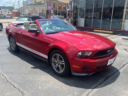2011 Ford Mustang V6 Premium Convertible