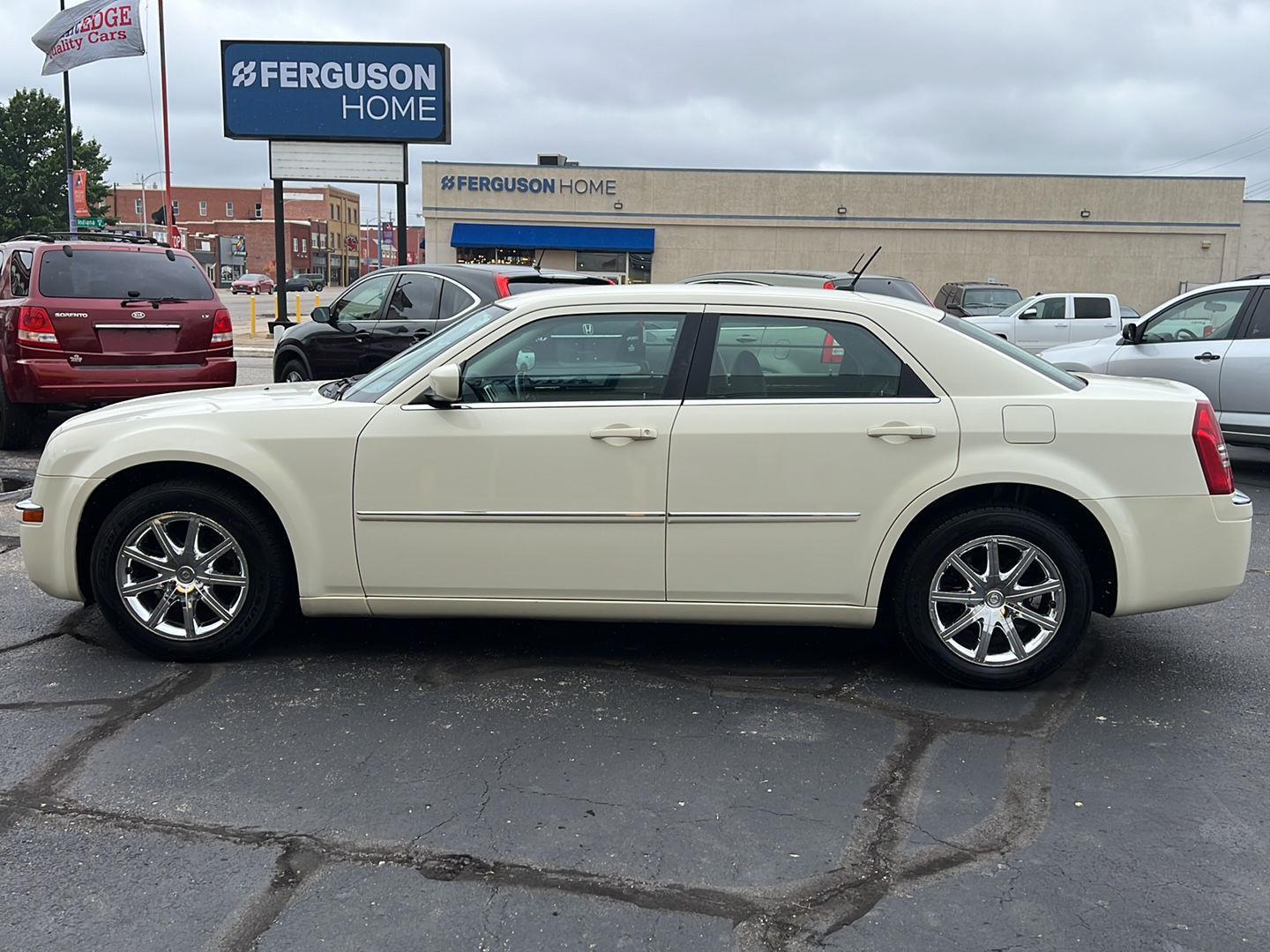 2008 Chrysler 300 Limited photo 4