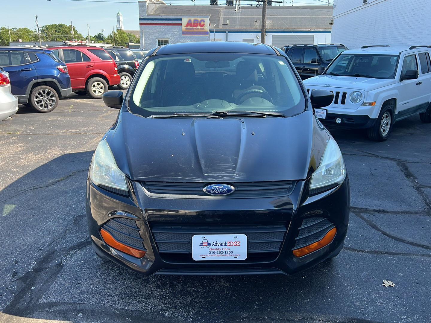 2016 Ford Escape S photo 2