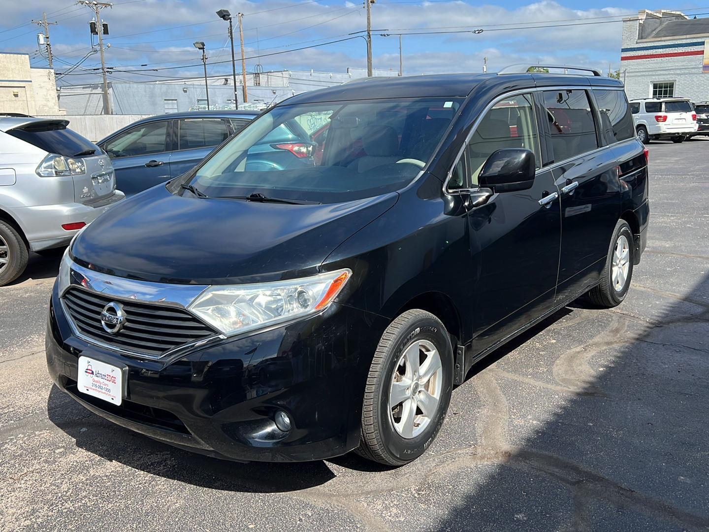 2016 Nissan Quest SV photo 3
