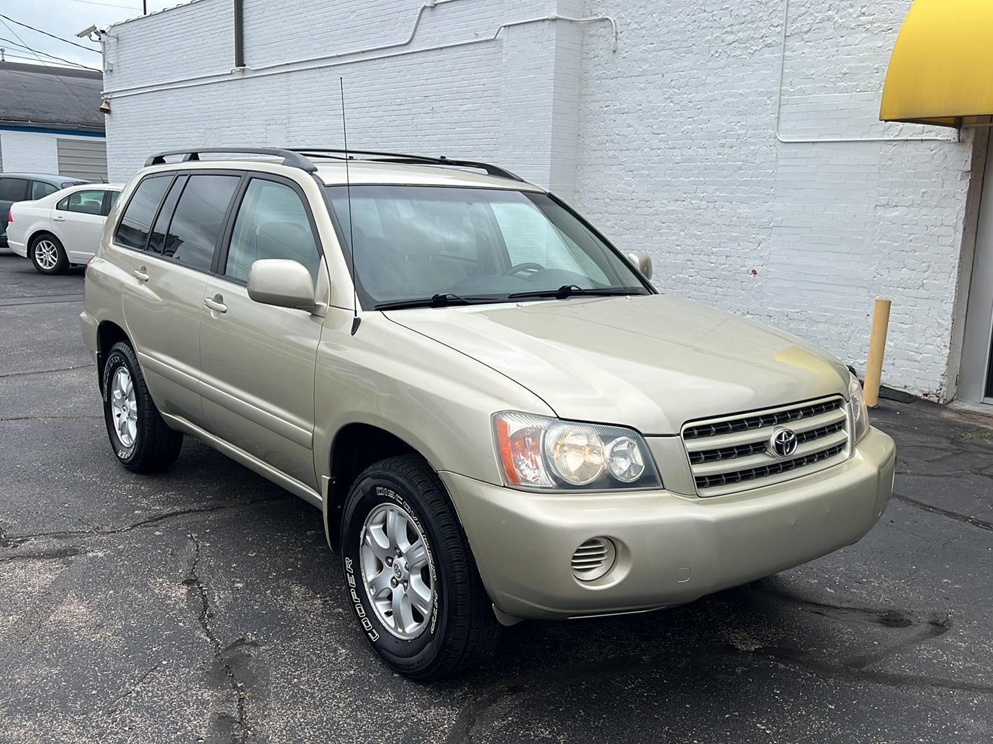 2002 Toyota Highlander's photo