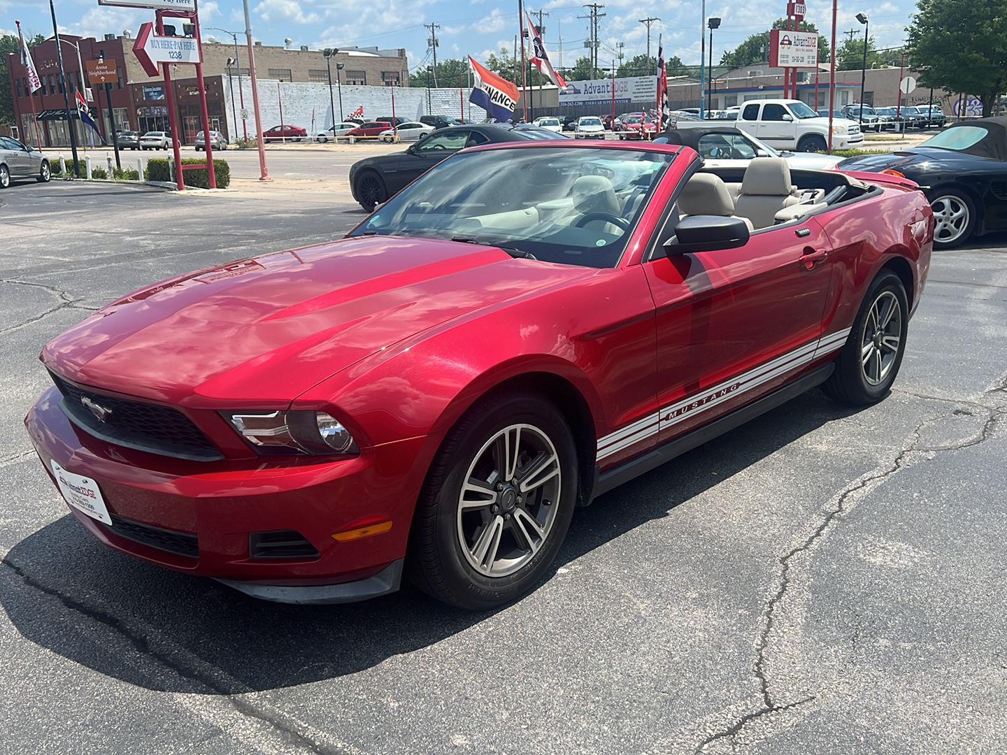 2011 Ford Mustang V6 Premium Convertible photo 3