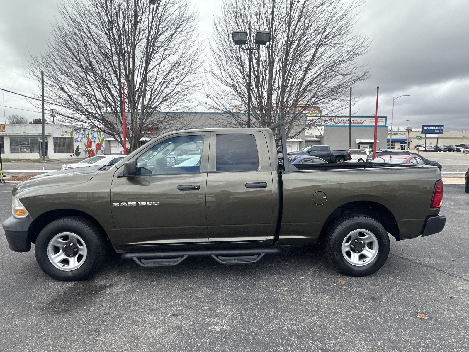 2012 Ram 1500 Tradesman photo 4